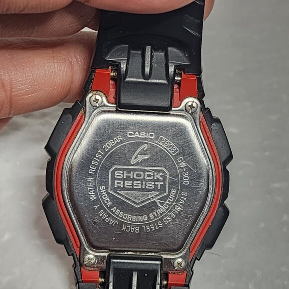 Casio G Shock good to great shape - Picture 5 of 11